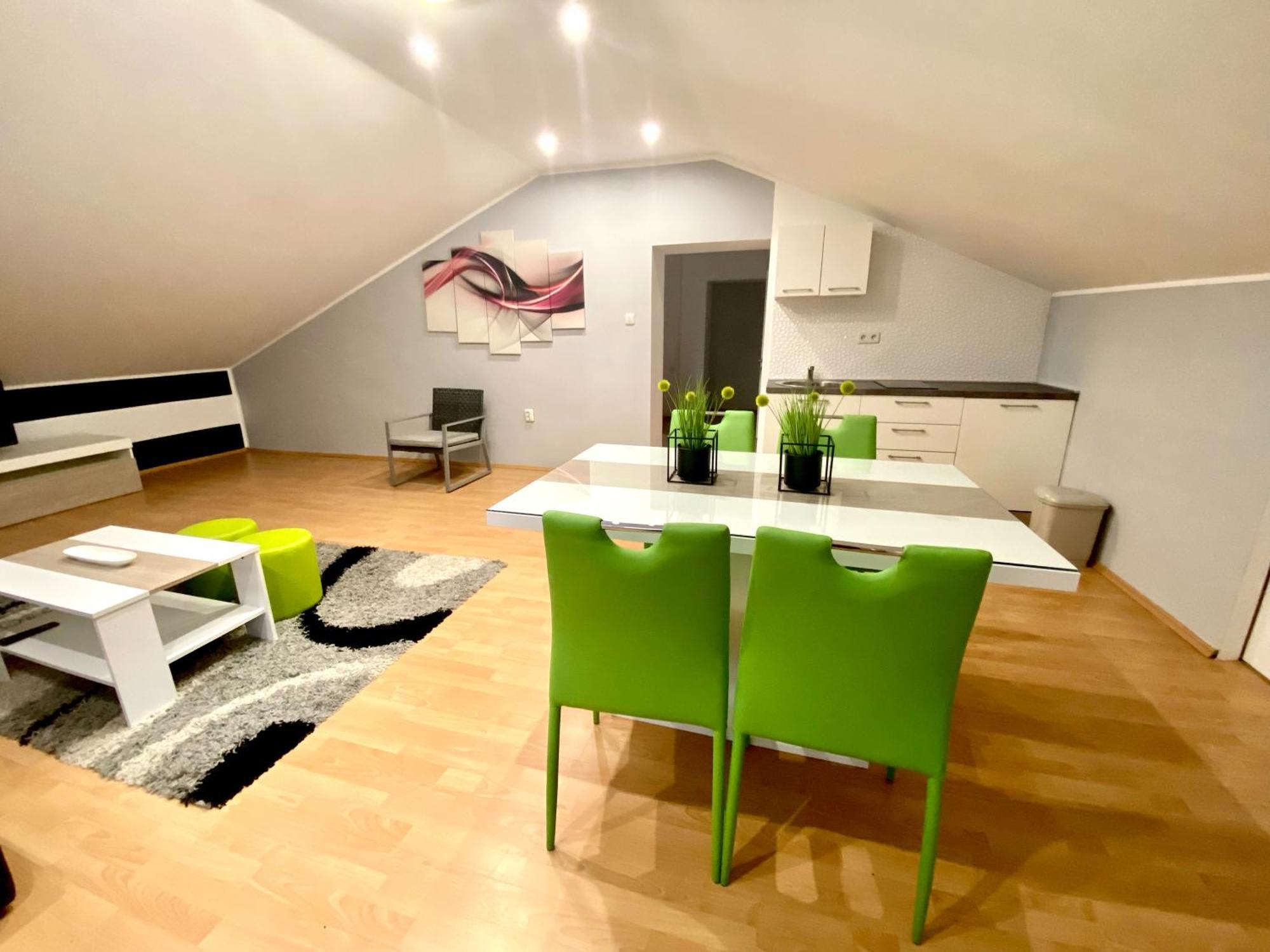 Apartments Suzi Crikvenica Luaran gambar